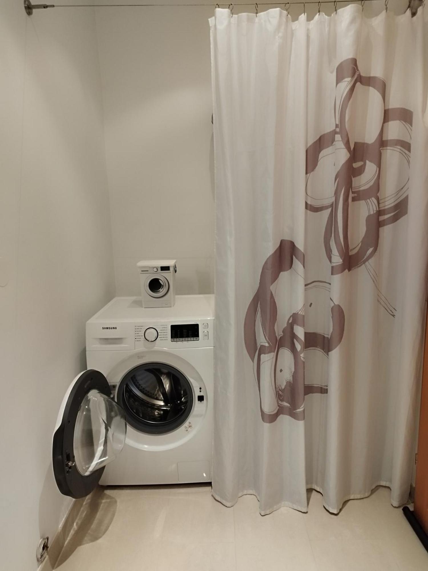 Ferienwohnung Am Sandstrand Оміш Екстер'єр фото