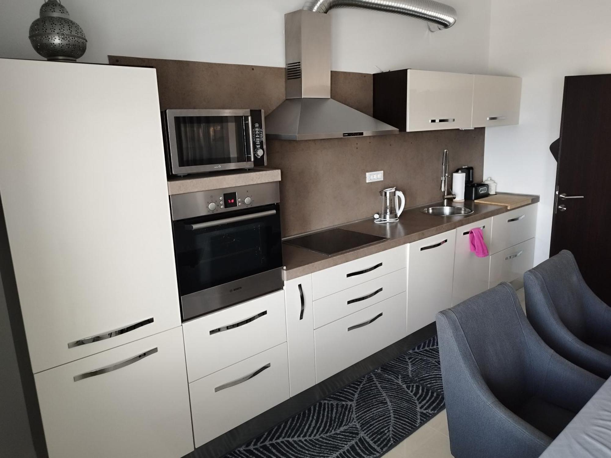 Ferienwohnung Am Sandstrand Оміш Екстер'єр фото